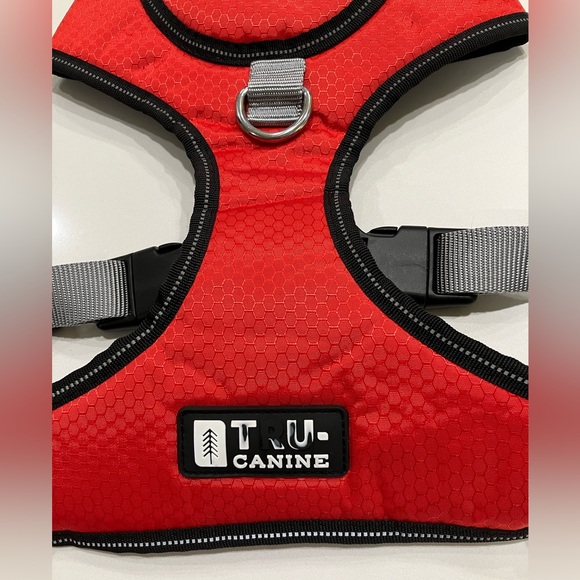 New Dog Harness - Picture 2 of 5